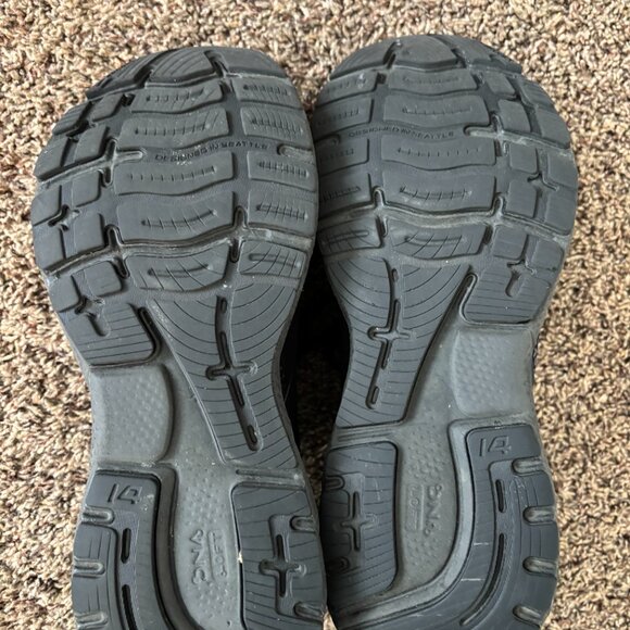 Women's Brooks Ghost 14 Sneakers - Picture 5 of 5